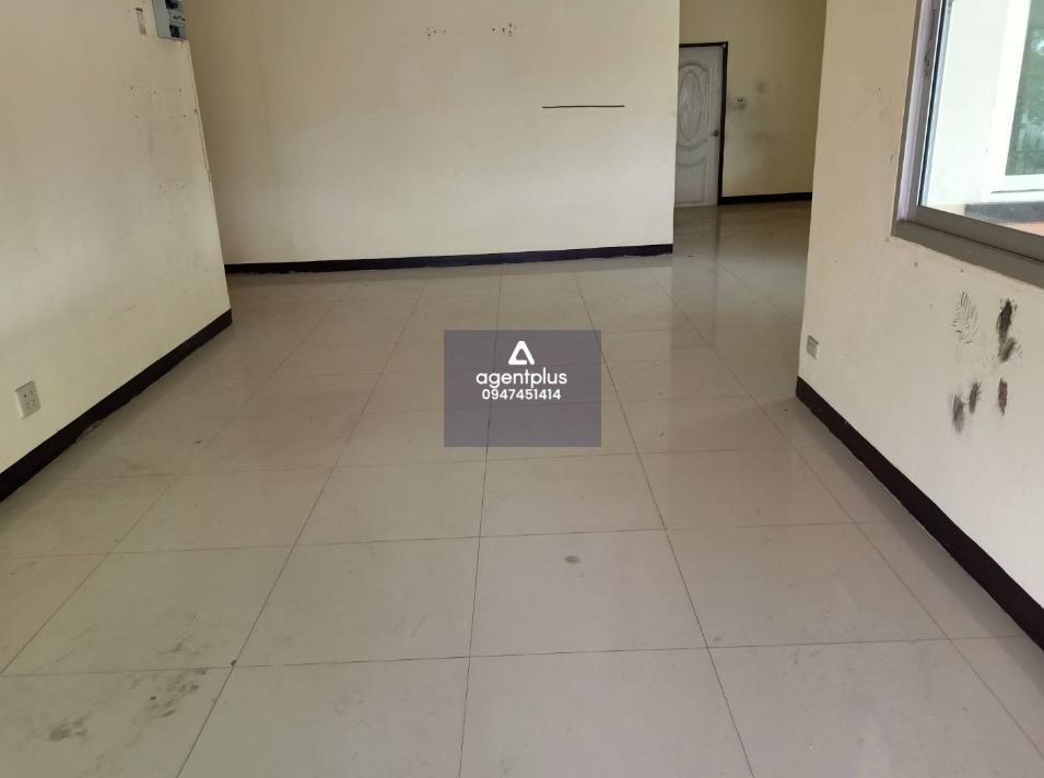 สมาร์ทแลนด์ กรีนพาร์ค บ้านเดี่ยวชั้นเดียว ทำเลโครงการติดถนนปลวกแดง-ห้วยปราบ(รย.3013) เป็นโครงการขนาดใหญ่ เดินทางเข้า-ออกสะดวก