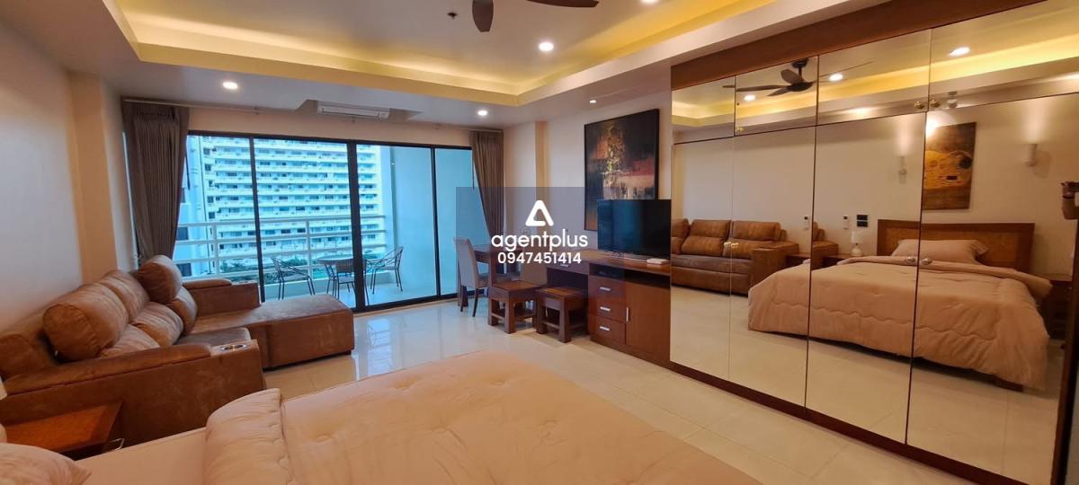 ให้เช่าคอนโด View Talay5C วิวทะเลเกาะล้าน ใกล้หาด