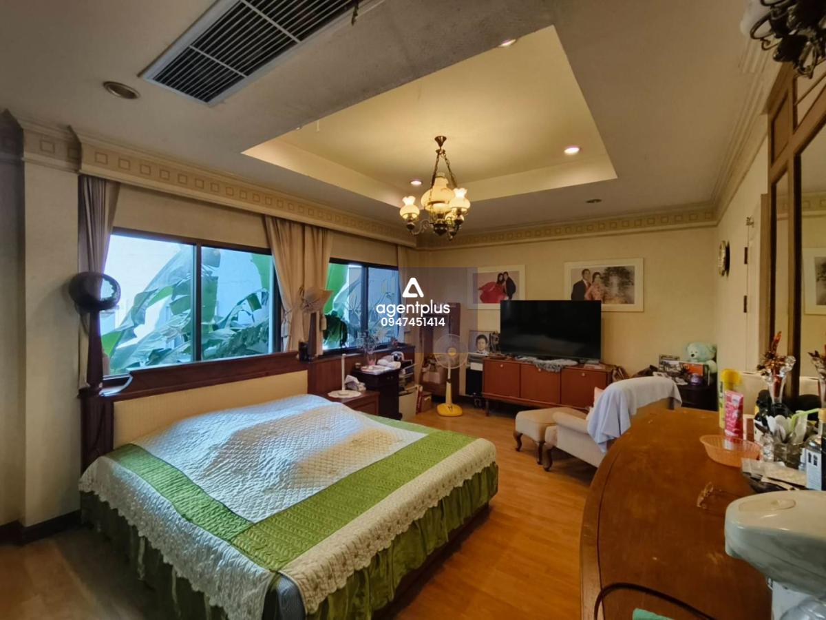 บ้านเดี่ยวหลังมุม สไตล์โมเดิร์น หมู่บ้านแมกไม้ วัชรพล | สุขาภิบาล 5 – สายไหม