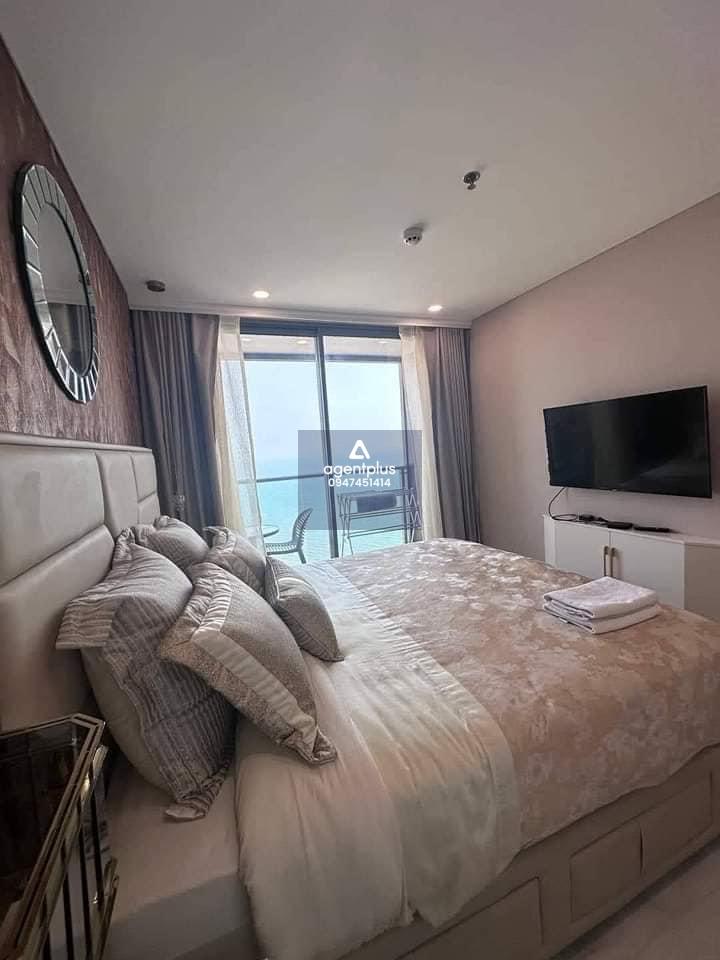 ขายคอนโด Copacabana beach front Jomtian Pattaya 