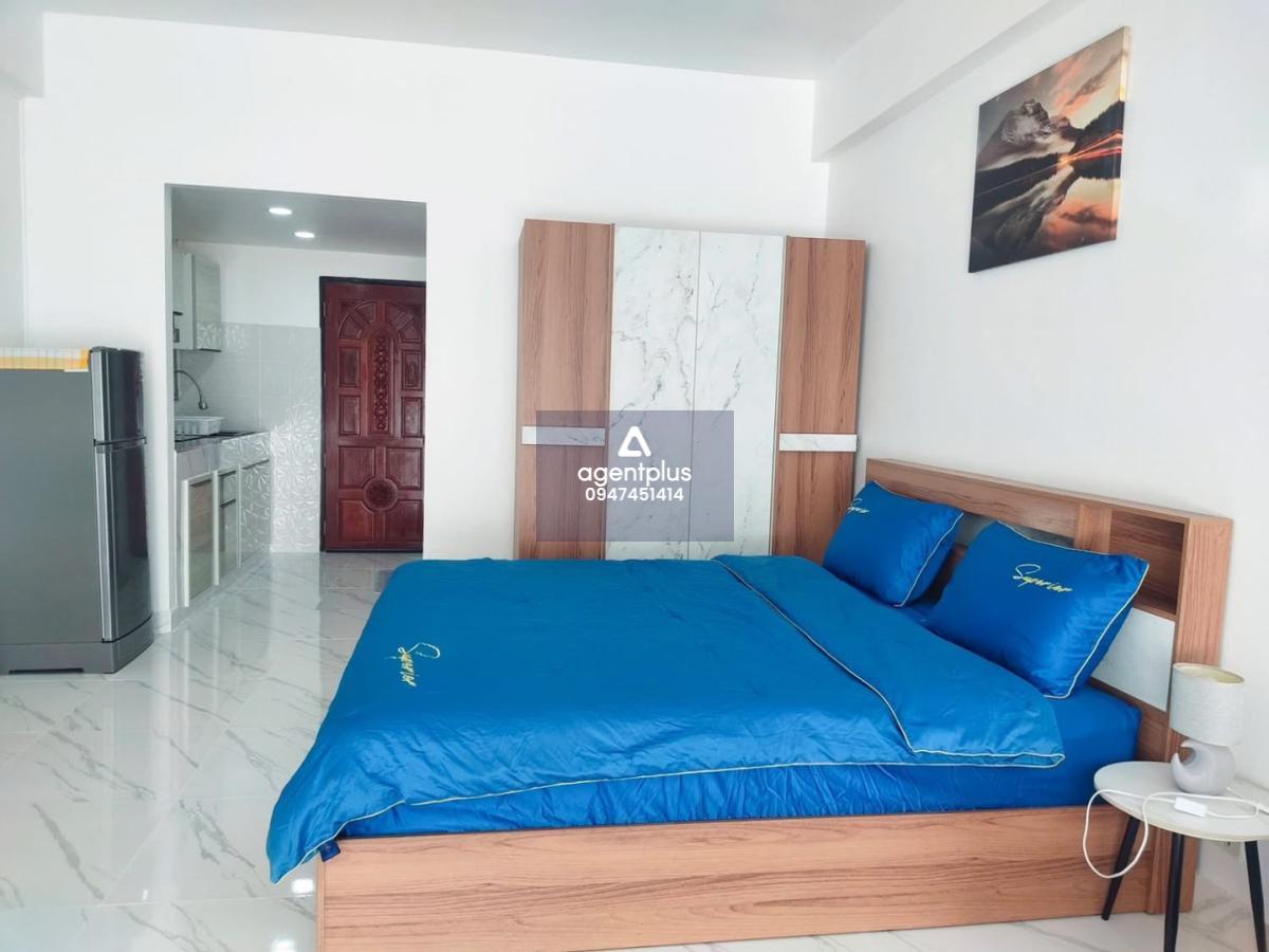 ให้เช่าคอนโดติดทะเลจอมเทียน ห้องสตูดิโอกว้าง เฟอร์ครบ