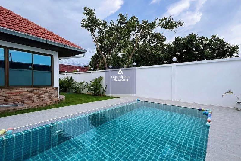 Elegant Family Home Near Jomtien  FOR SALE | บ้านเดี่ยวพร้อมอยู่ ใกล้หาดจอมเทียน