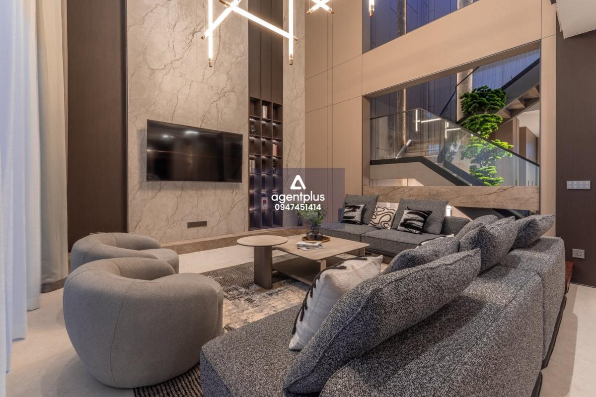 ขายพูลวิลล่าหรูสไตล์โมเดิร์น พร้อมอยู่ ใกล้หาดจอมเทียน พัทยา  