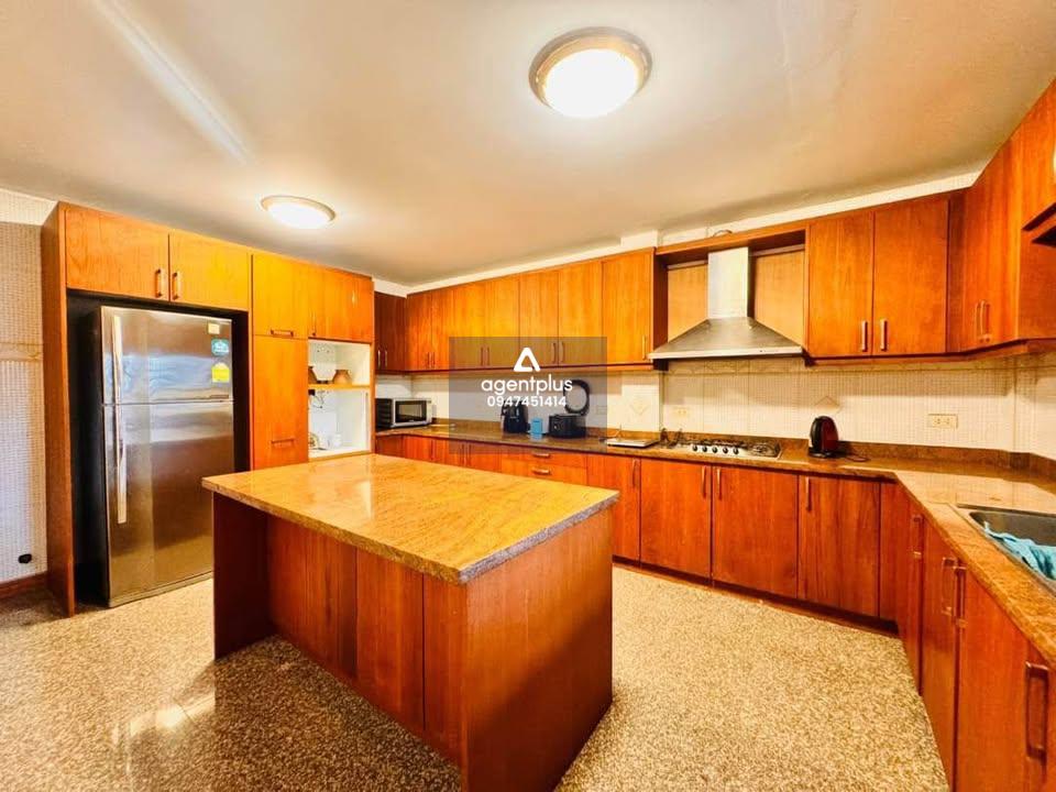 *ให้เช่าพูลวิลล่าหลังใหญ่ ทำรายวันได้ ใกล้ทะเลจอมเทียน 1 กม. ชัยพฤกษ์ 1 พัทยา