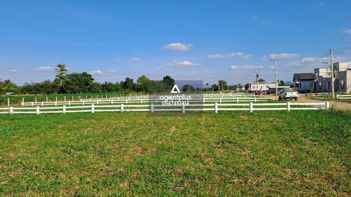 H.4 Grand Ville คลองม่วง ปากช่อง เขาใหญ่ ที่ดินแบ่งขายอยู่บนทำเลทอง เห็นภูเขารอบด้าน มีลมพัดเย็นตลอดทั้งวัน ราคาสุดพิเศษ