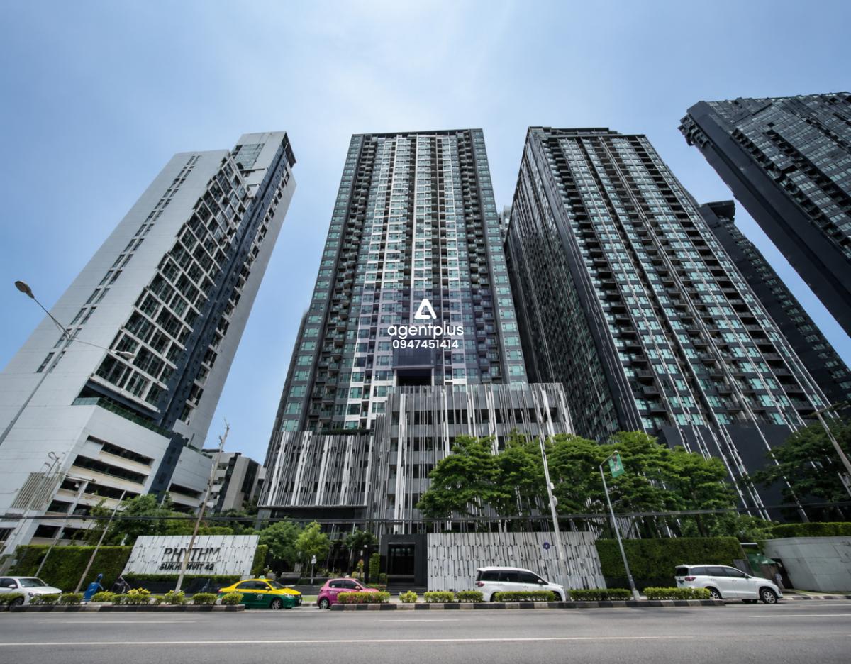 ขาย/ให้เช่า คอนโดหรู ห้องสตูดิโอ วิวโล่ง ใกล้ MRT พระราม 9