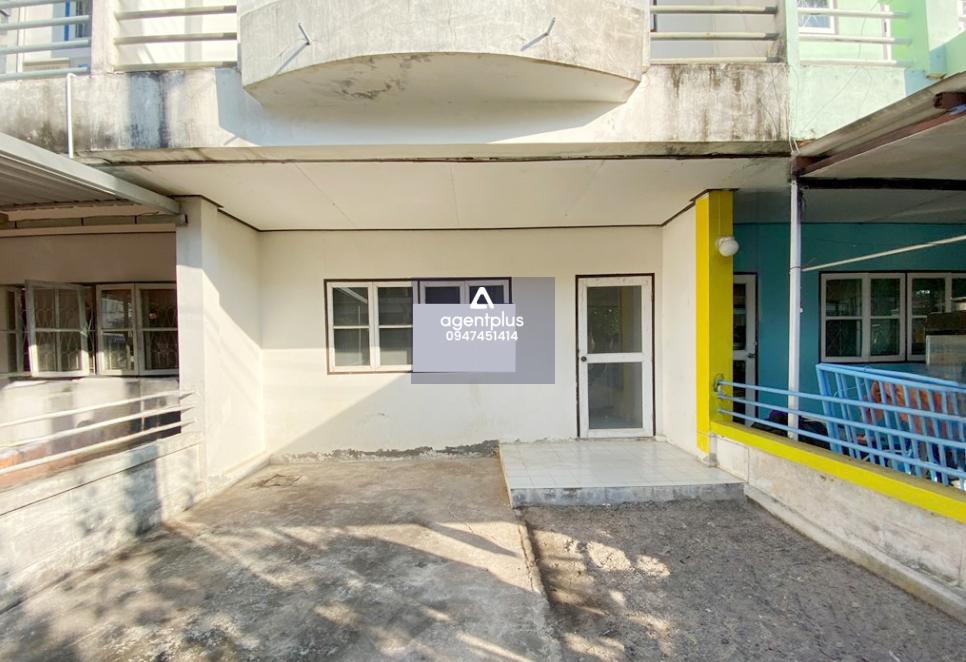 ทาวน์เฮ้าส์ โครงการบ้านฉัน ทาวน์เฮ้าส์ 2 ชั้น ทำเลดี ห่างจากหาดแม่รำพึงเพียง 4 กิโลเมตร การคมนาคมสะดวก สาธารณูปโภคครบครัน