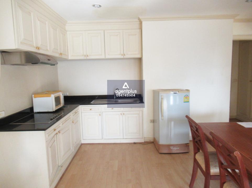 อันดามัน บีช คอนโดมิเนียม ภูเก็ต ทำเลป่าตอง การเดินทางสะดวก ห่างจากหาดป่าตองเพียง 400 เมตร รายล้อมด้วยสิ่งอำนวยความสะดวก