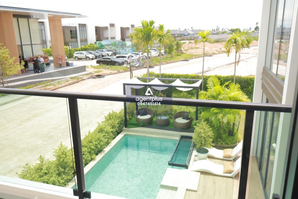 ขายพูลวิลล่าหรู 2 ชั้น สไตล์ Modern Luxury พร้อมสระว่ายน้ำส่วนตัว ทำเลห้วยใหญ่–พัทยา