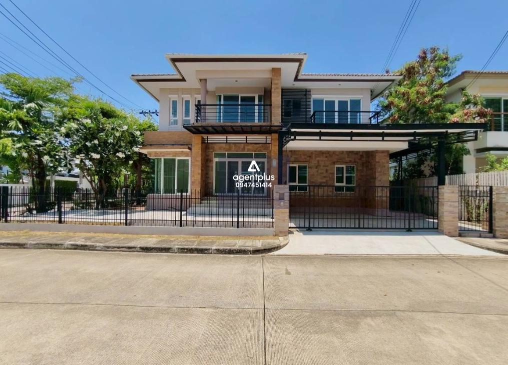 ขายบ้านเดี่ยวโครงการสราญสิริประชาอุทิศ-สุขสวัสดิ์ ปรับปรุงใหม่ สิ่งอำนวยความสะดวกครบครัน การเดินทางสะดวก