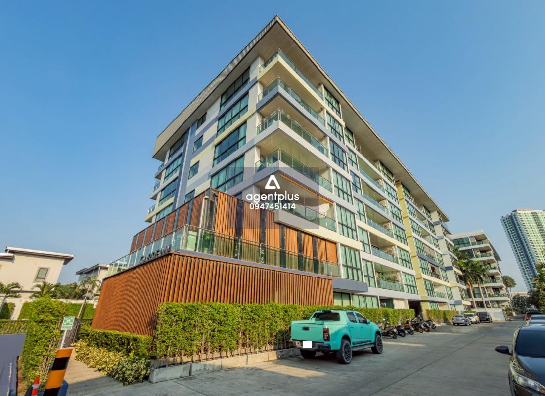 คอนโดหรู ห้องใหญ่ สไตล์รีสอร์ท ใกล้ทะเล 2 ห้องนอน 3 ห้องน้ำ