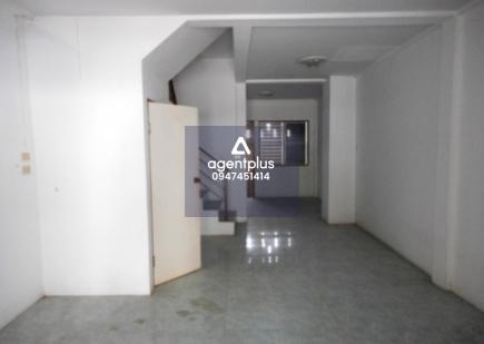 ทาวน์เฮ้าส์ บ้านน่าอยู่ หนองไม้แดง ชลบุรี