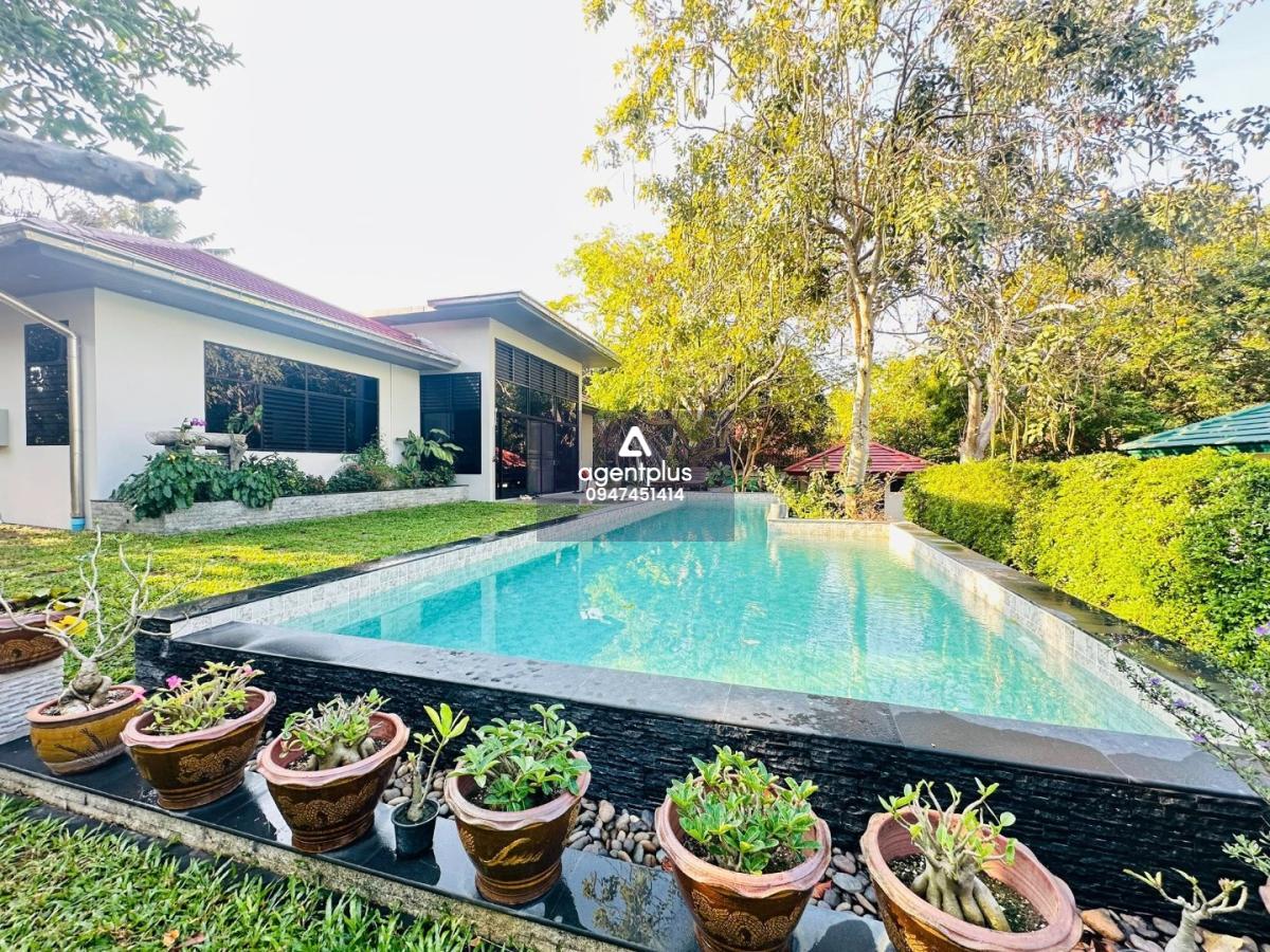 ขายบ้านเดี่ยวสุดหรูพร้อมสระว่ายน้ำขนาด 15 เมตร ที่บางเสร่ฝั่งเขา พัทยา