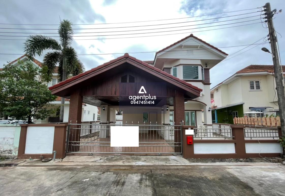 ขายบ้านเดี่ยว 2 ชั้น รีโนเวทแล้ว โครงการเปรมวรา ชลบุรี ทำเลดีในแหล่งชุมชน เดินทางเข้า-ออกสะดวก