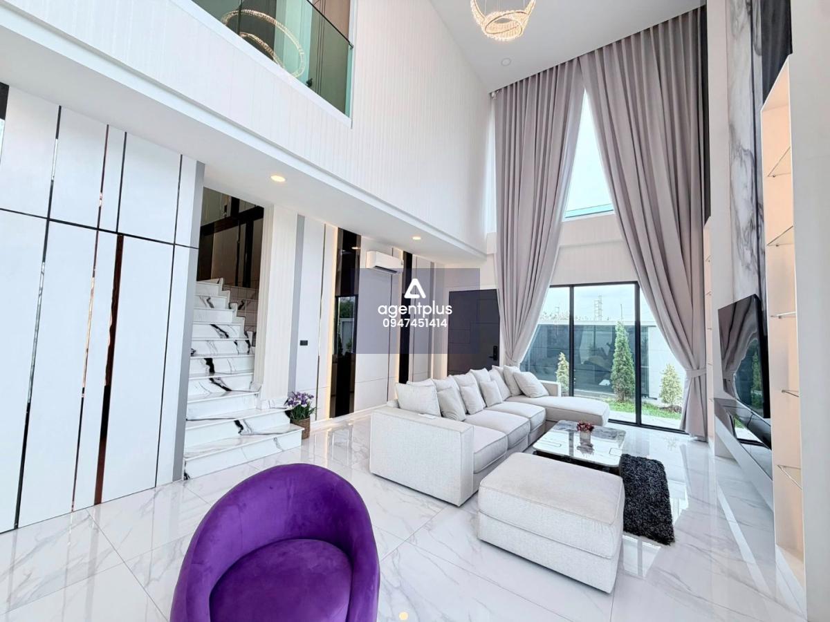 ให้เช่า/ขายผ่อนตรง บ้านใหม่พร้อมสระส่วนตัว เฟอร์ครบพร้อมอยู่ พัทยา