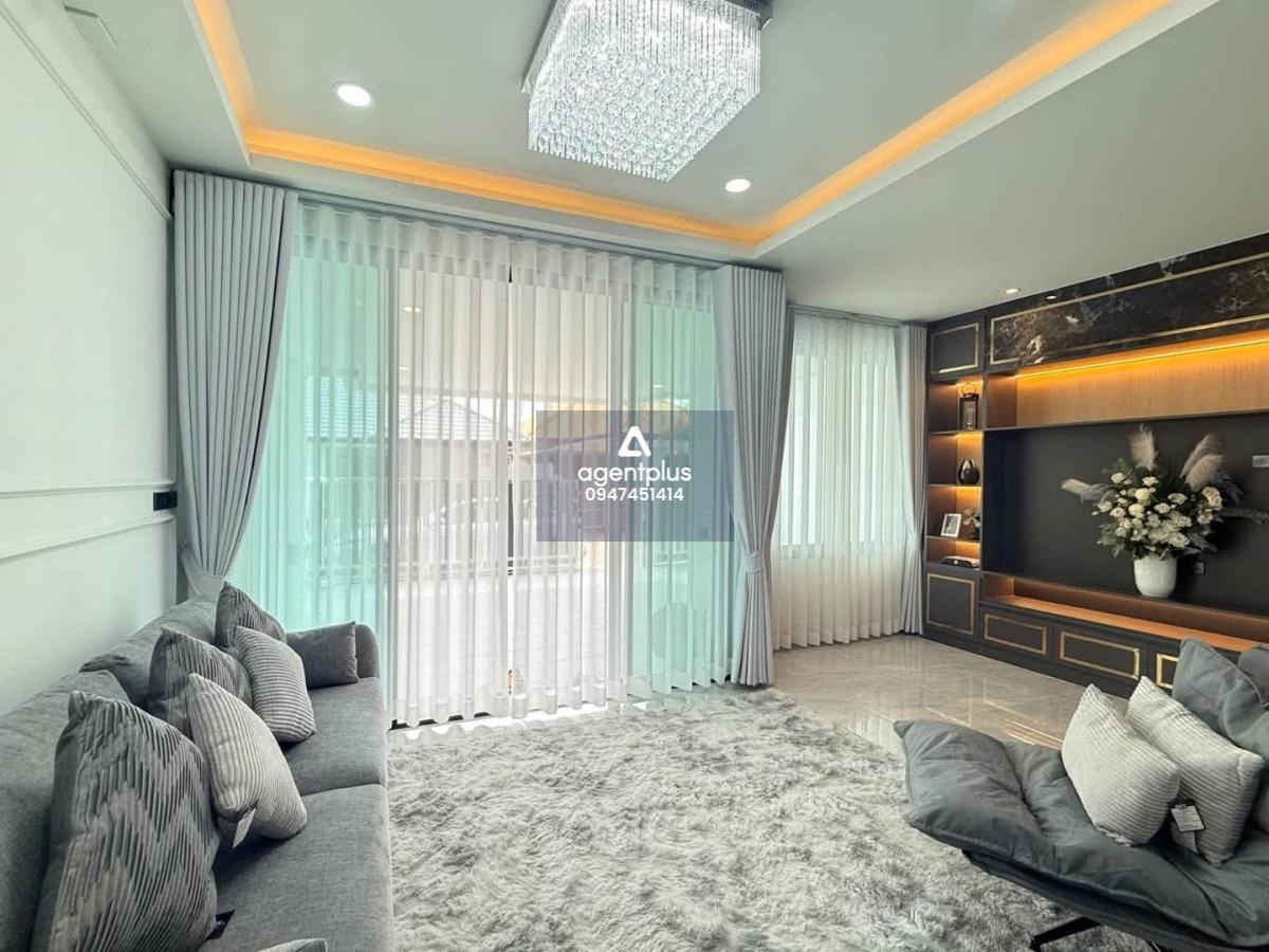 ขายบ้านแฝด 2 ชั้น 3 ห้องนอน สยามคันทรีคลับ พัทยา  บ้านรีโนเวท พร้อมเฟอร์ครบ