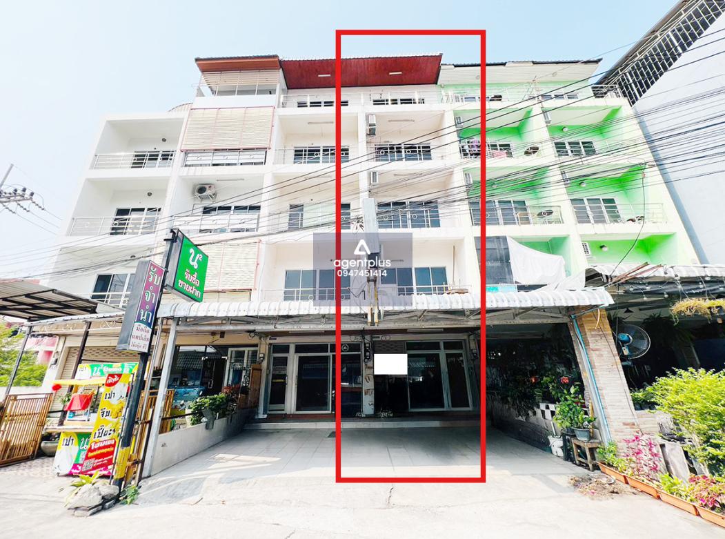 อาคารพาณิชย์ 4 ชั้น ภายในกว้างขว้าง ติดถนนพัทยาสาย 2 ซอย 17 การคมนาคมสะดวก ใกล้สถานที่สำคัญ ทั้งหน่วยงานราชการ โรงเรียน และห้างสรรพสินค้า เหมาะสำหรับการทำธุรกิจหรืออยู่อาศัย