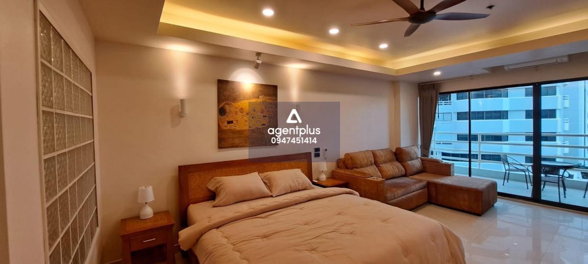 ให้เช่าคอนโด View Talay5C วิวทะเลเกาะล้าน ใกล้หาด