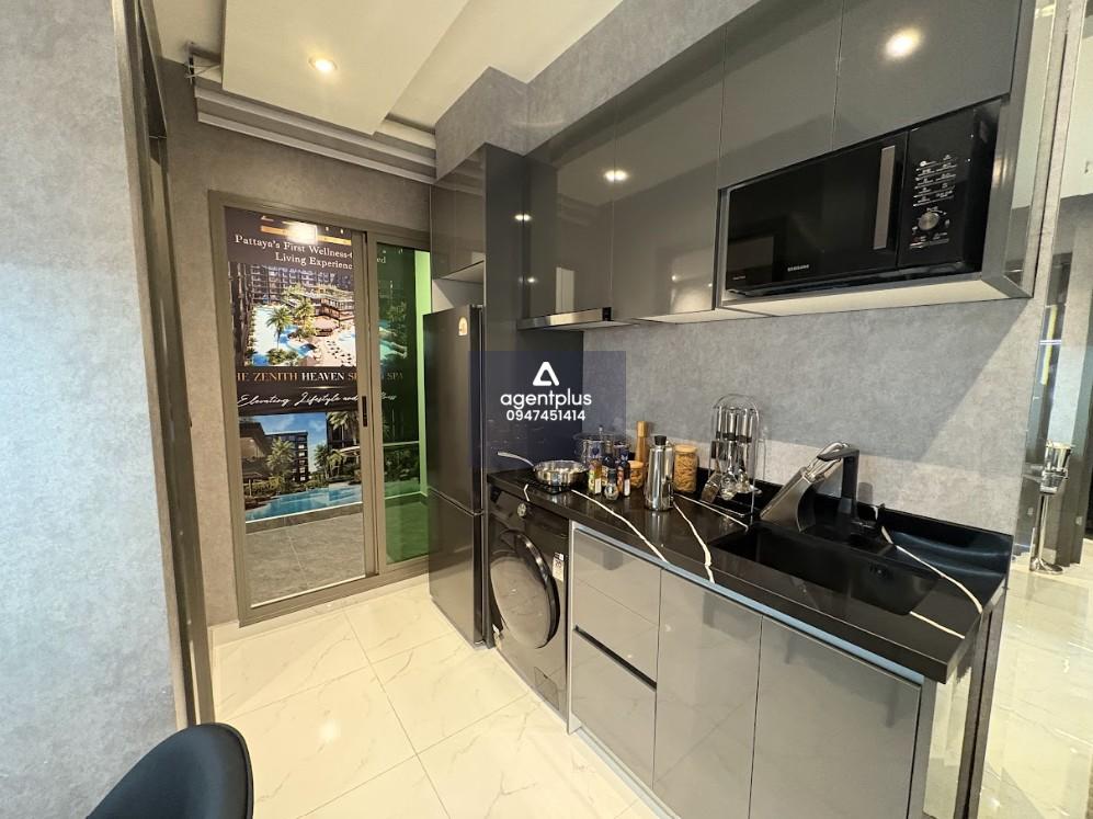 ใหม่ Zenith Condo Pattaya ตั้งอยู่บนทำเลทอง เหมาะกับอยู่อาศัยหรือการลงทุนด้วยการเติบโตของมูลค่าทรัพย์สินและรายได้จากการปล่อยเช่า  