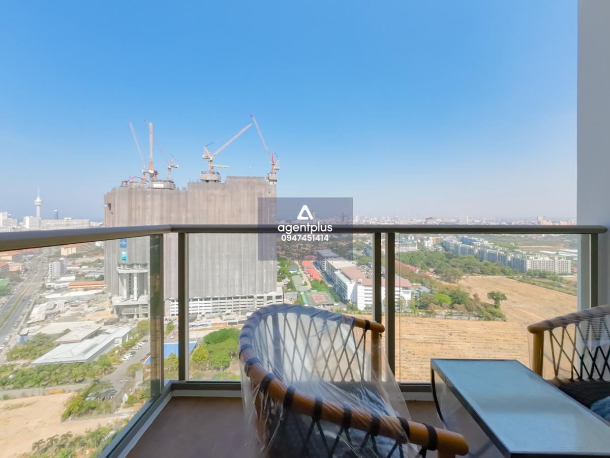 ขายคอนโดวิวเมืองพัทยาและทะเล เดอะ ริเวียร่า โอเชี่ยน ไดร์ฟ พร้อมอยู่