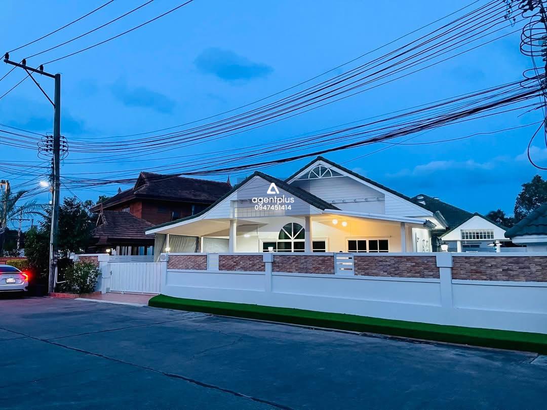 บ้านให้เช่า Dusit Pattaya 1 พร้อมเข้าอยู่ บรรยากาศสงบ ปลอดภัย เหมาะสำหรับพักอาศัยระยะยาว