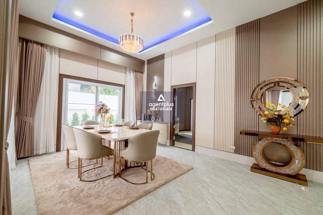 ขายบ้านเดี่ยวพร้อมสระว่ายน้ำ โครงการพรเทพ 8 หนองปลาไหล พัทยา ทำเลดี ตกแต่งพร้อมเข้าอยู่