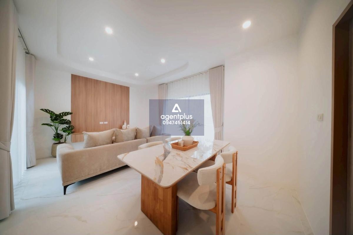* ขายบ้านเดี่ยวสร้างใหม่ 3 ห้องนอน ใกล้อ่างเก็บน้ำมาบประชัน พร้อมเฟอร์นิเจอร์ เข้าอยู่ได้เลย