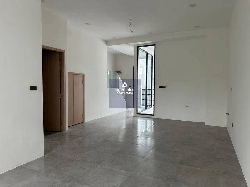 *วิลล่าพูลแอคเซสใหม่เอี่ยม Villa La Richie พัทยาเหนือ ใกล้โรงเรียนนานาชาติ