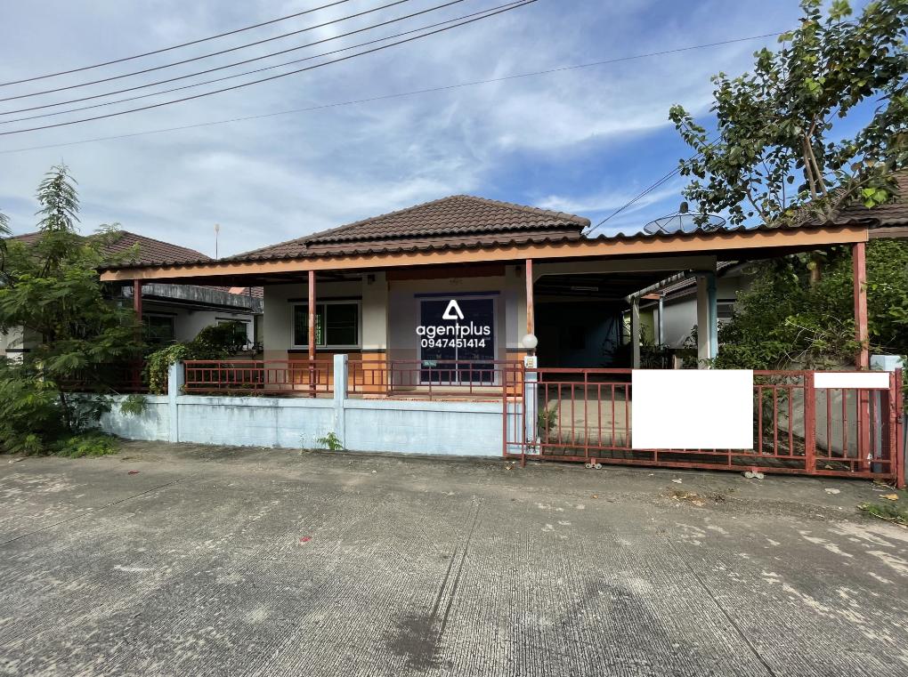 บ้านเดี่ยวชั้นเดียว ภายในกว้างขวางด้วยพื้นที่ใช้สอยขนาด 158 ตร.ม. ทำเลโครงการติดถนนปลวกแดง-ห้วยปราบ(รย.3013) เป็นโครงการขนาดใหญ่ เดินทางเข้า-ออกสะดวก โครงการสมาร์ทแลนด์ พาร์คฮิลล์ ระยอง