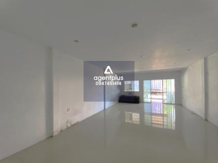 ขาย ทาวน์เฮ้าส์ ฟังก์ชันครบ  ราคาคุ้มค่าพื้นที่ใช้สอยขนาดใหญ่  รองรับครอบครัว