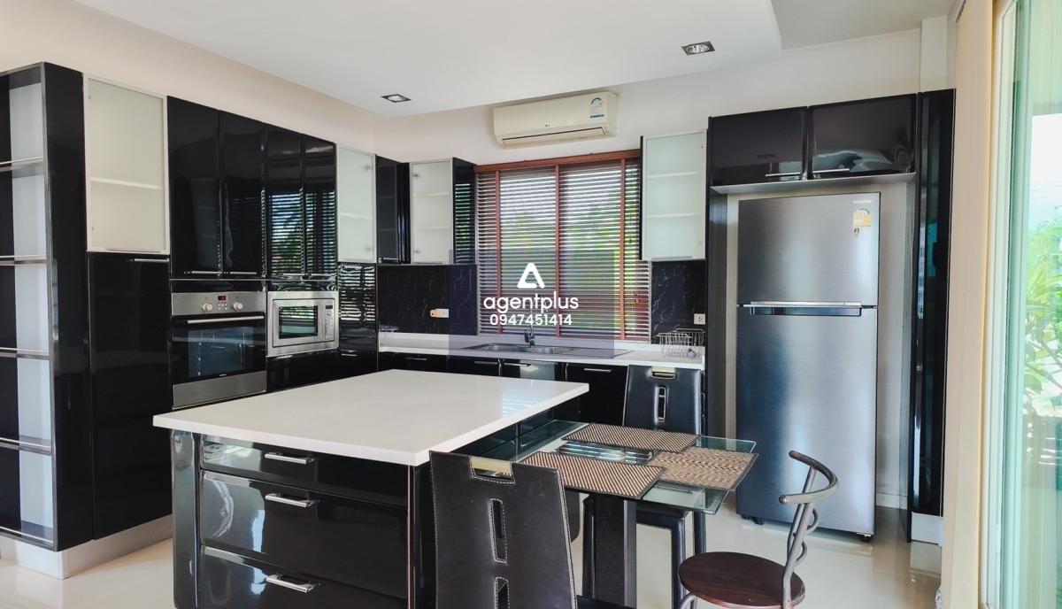 ให้เช่า พูลวิลล่า บ้านหลังใหญ่ ฟังก์ชันครบ Pet Friendly + สายปาร์ตี้ต้องชอบ