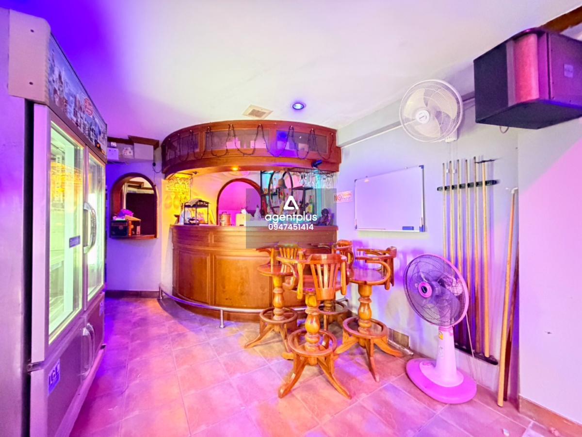 ให้เช่า!! อาคารพานิชย์ 4 ชั้น รีโนเวทใหม่ ชั้นล่างแต่งครบสไตล์บาร์โมเดิร์น✨ พร้อมดำเนินกิจการได้ทันที