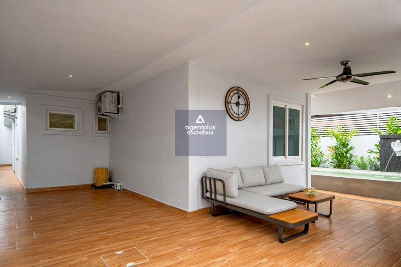 บ้านพูลวิลล่า 2 ชั้นมีสระส่วนตัว แต่งครบพร้อมอยู่ ทำเลพัทยาใต้ ถ.เทพประสิทธิ์ 8 พัทยา