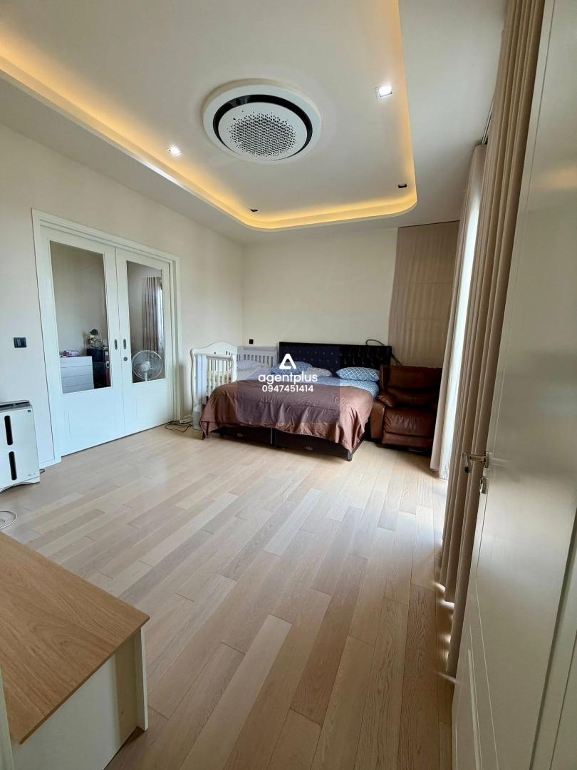 ขาย บ้านเดี่ยวหลังมุม พื้นที่ข้างบ้านเยอะมาก บรรยากาศดี เงียบสงบ  