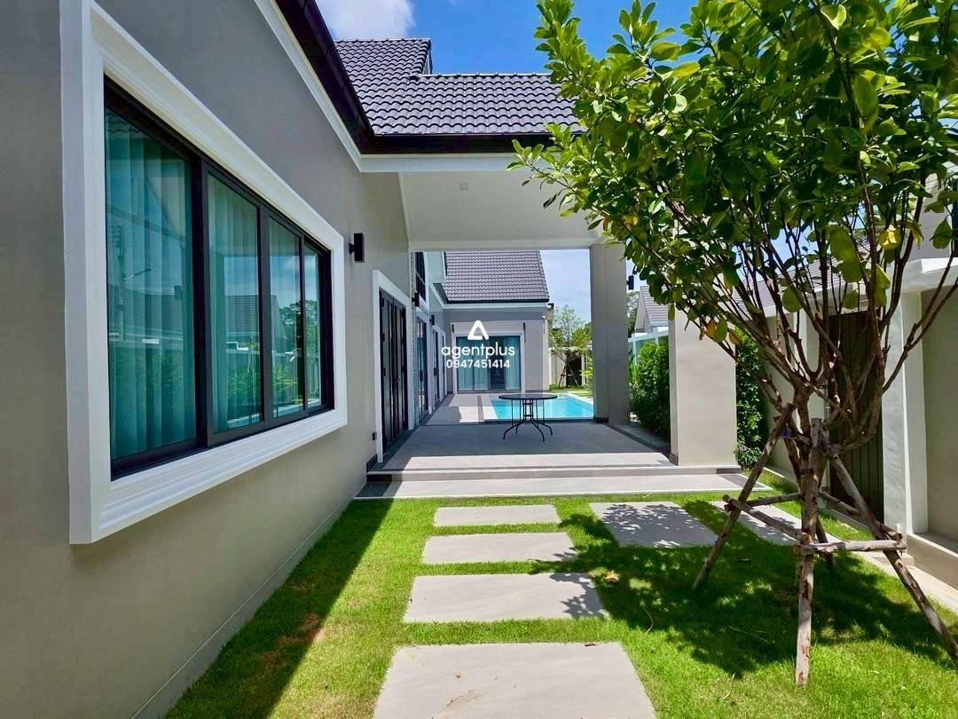 บ้านเดี่ยวสไตล์นอร์ดิก ตกแต่งครบ พร้อมอยู่ วิวสวย ริมน้ำ