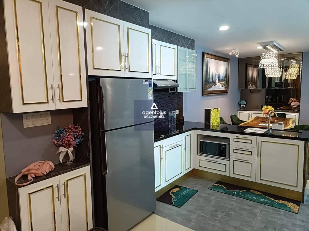 ให้เช่าคอนโด การ์ดีเนีย พัทยา ระเบียงห้องใหญ่ กว้างขวาง วิวสระว่ายน้ำ