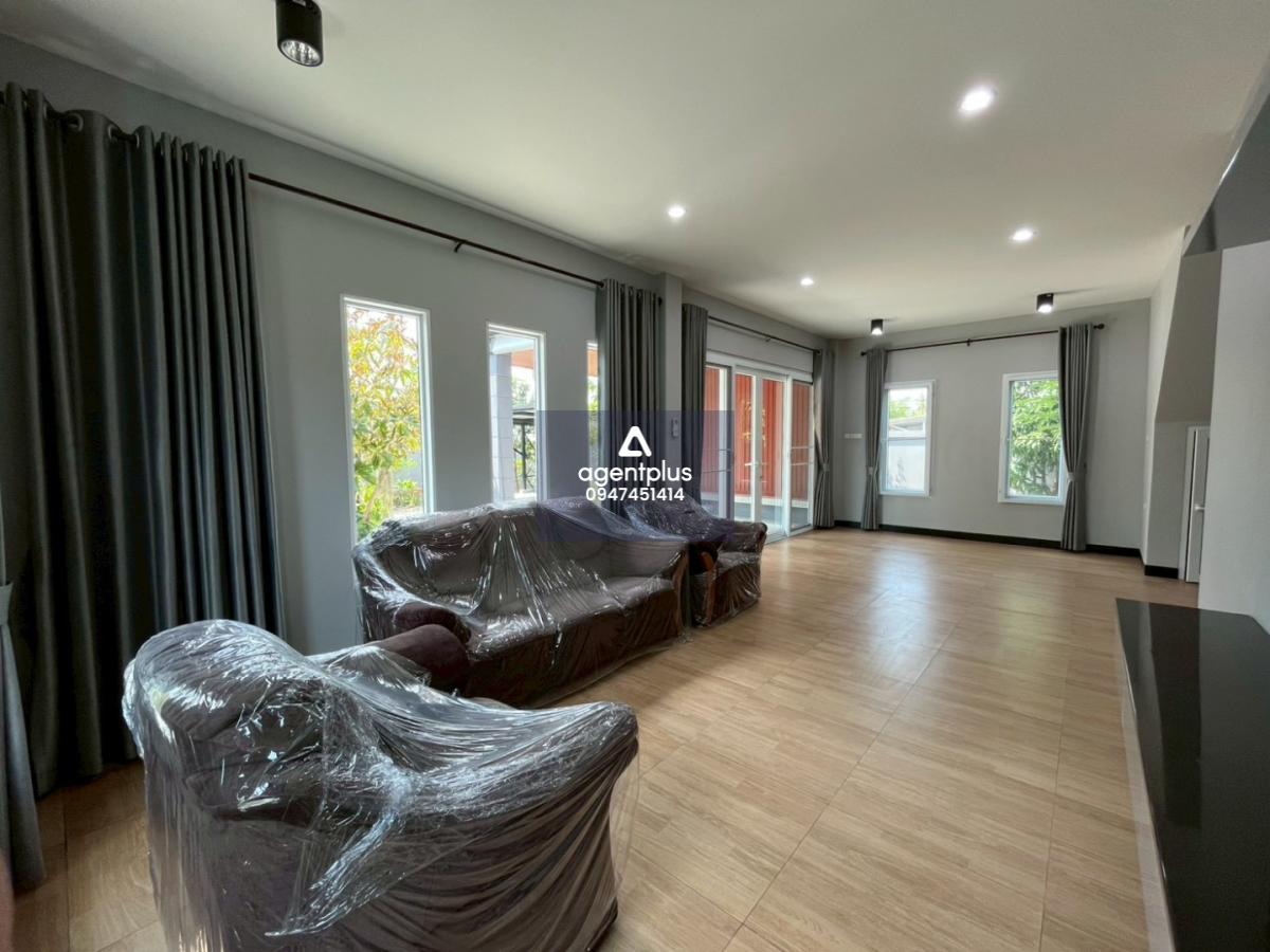 ขายบ้านเดี่ยวสร้างใหม่ 100 ตารางวา ซอยแยกกำนัล ถนนห้วยใหญ่