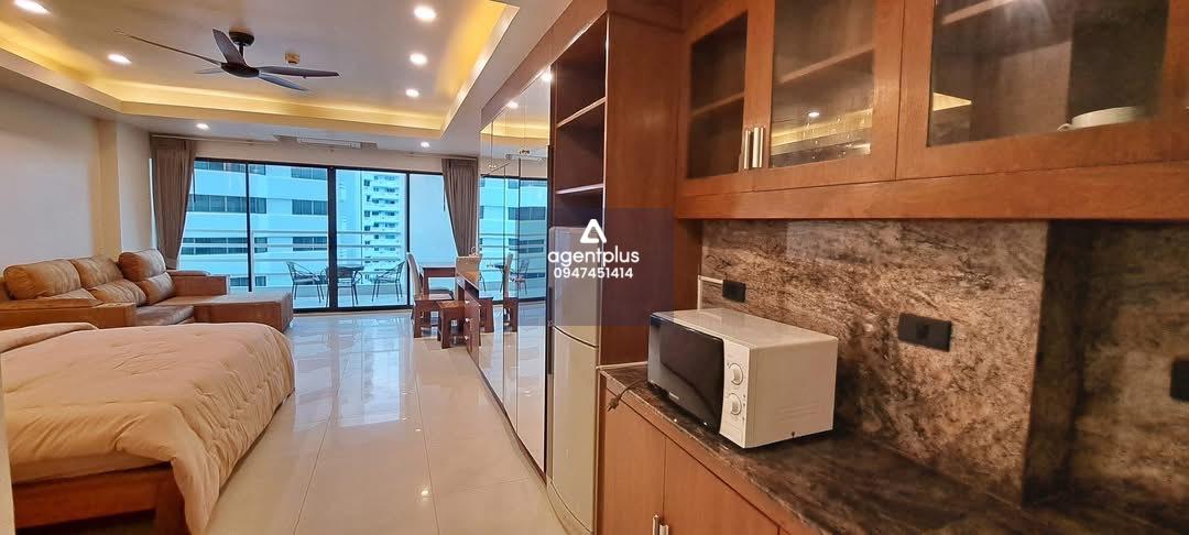 ให้เช่าคอนโด View Talay5C วิวทะเลเกาะล้าน ใกล้หาด