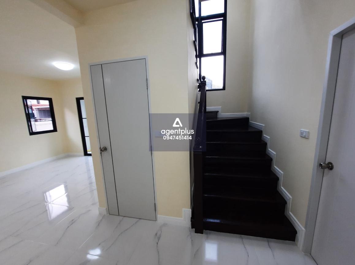 ขายบ้านเดี่ยว 2 ชั้น โครงการพฤกษาวิลเลจ 3 รังสิตคลอง 3 ปรับปรุงใหม่ เดินทางสะดวกเข้า-ออกได้หลายเส้นทาง