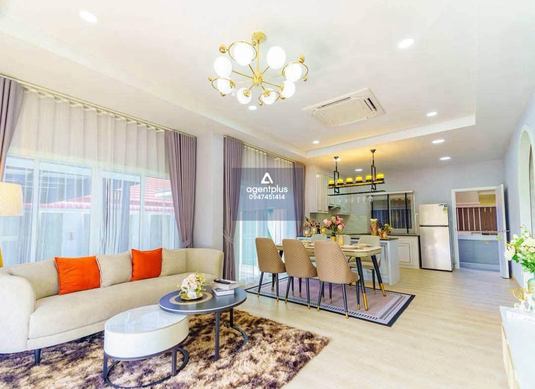 ขายบ้านเดี่ยว 3 ห้องนอน พร้อมสระว่ายน้ำ ห้วยใหญ่ พัทยา ตกแต่งพร้อมอยู่