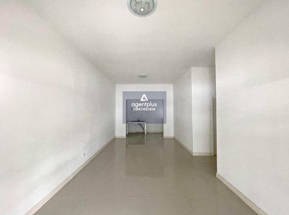 บ้านเดี่ยวชั้นเดียว ประภัสสร บ่อวิน PRECO2 ชลบุรี ถนนสายบ่อวิน-มาบยางพร-ปลวกแดง (ทล.3013) แยกเข้าถนนสายโป่งสะเก็ด-ห้วยปราบ ทำเลในแหล่งชุมชน สาธารณูปโภคพร้อม การคมนาคมสะดวก