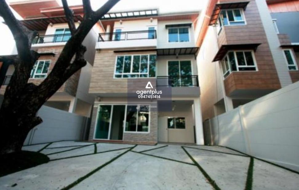 ขายด่วนทาว์นโฮม ออฟฟิต 3 ชั้น 50 ตรว.(บ้านเดี่ยว) ลาดพร้าว 110