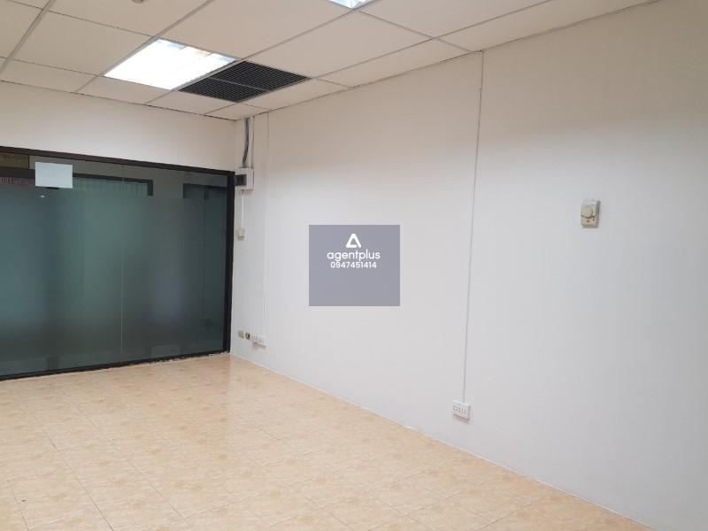 ขาย/เช่าสำนักงาน น้ำ-ไฟพร้อมใช้ สุขุมวิท ซอย 4 Omni Complex กรุงเทพฯ