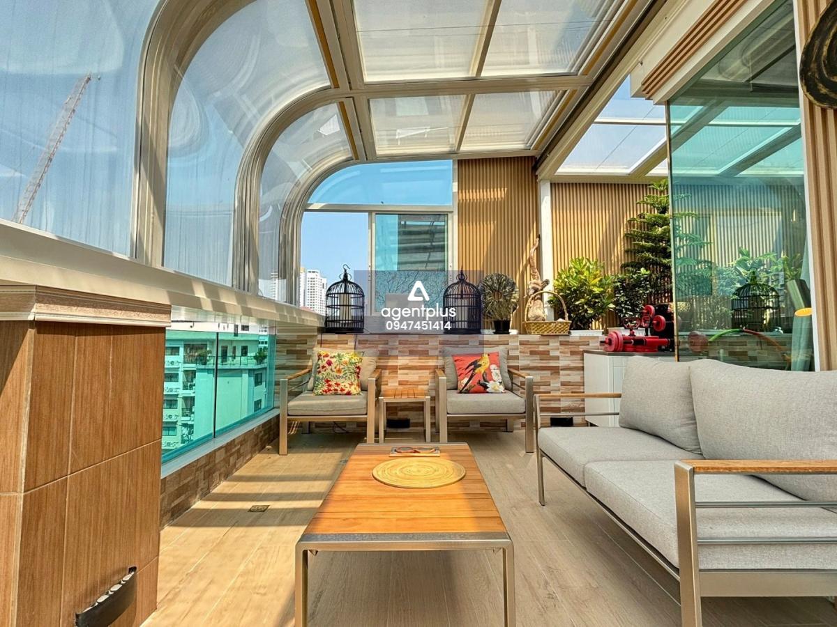 SKY PENTHOUSE | พระตำหนัก พัทยา