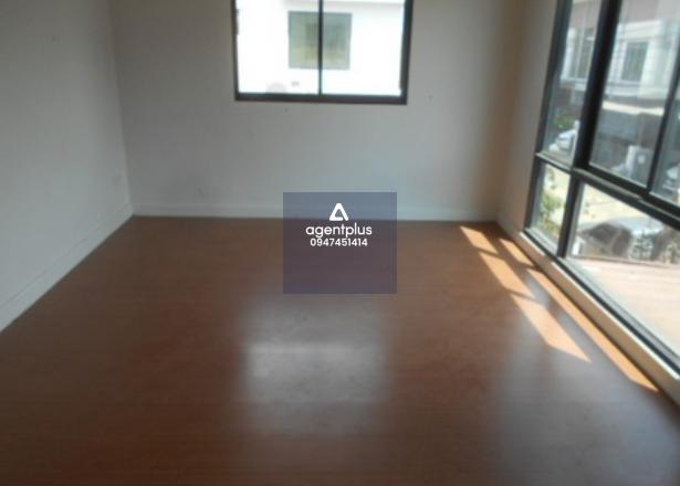 ขาย ทาวน์เฮ้าส์ โครงการ โมดิ วิลล่า-บางบัวทอง