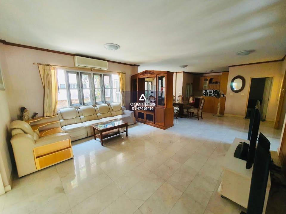 ขายคฤหาสน์หรูสไตล์ทิวดอร์ พฤกษ์ภิรมย์ รีเจ้นท์ ปิ่นเกล้า