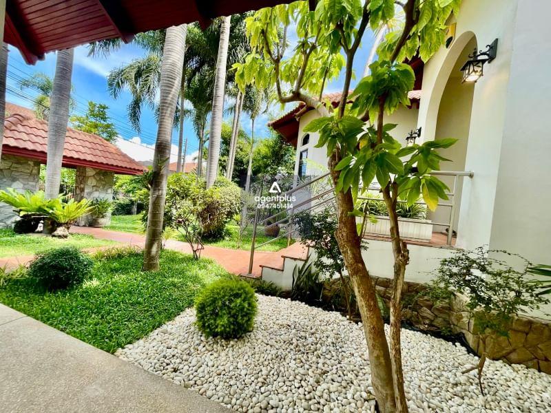 ขาย pool villa + สระว่ายน้ำส่วนตัว