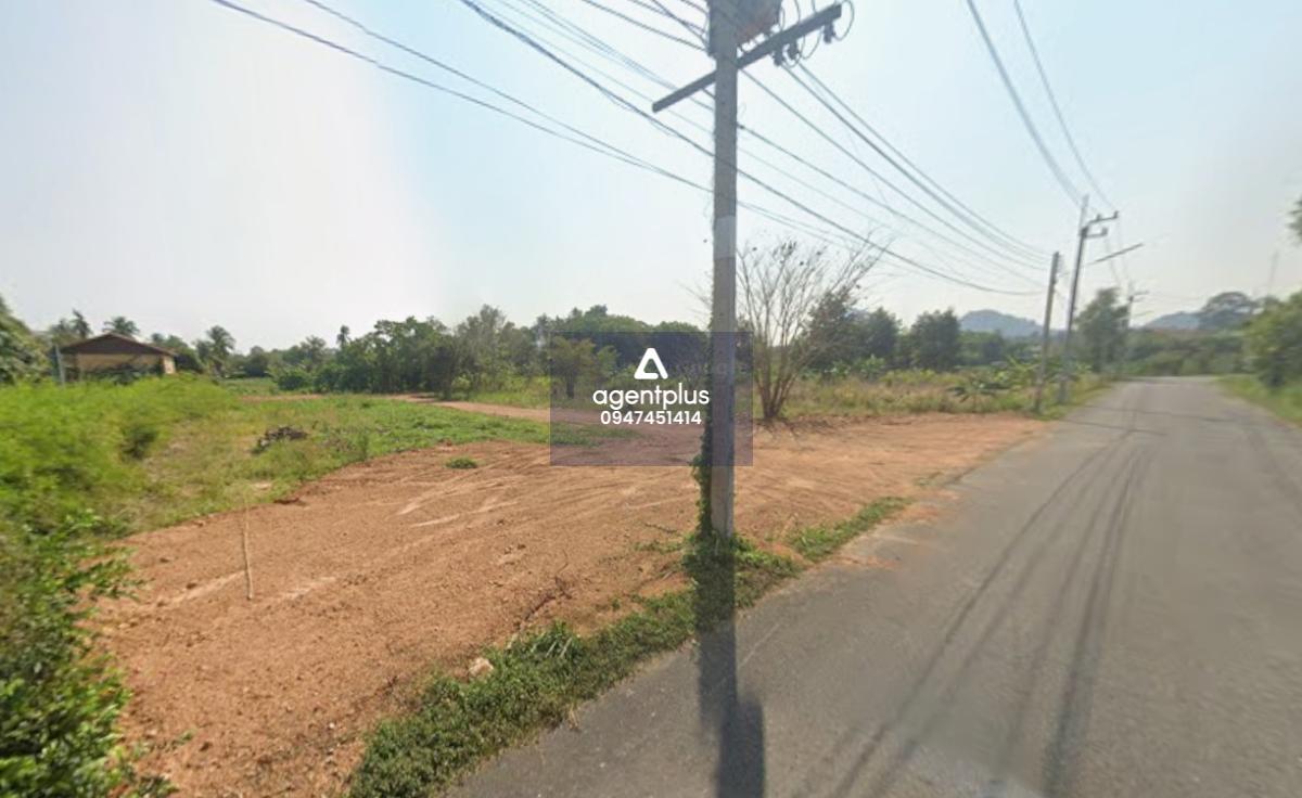 ขายที่ดิน 3ไร่ ทำเลนาจอมเทียน พัทยา แยกเป็นแปลงได้