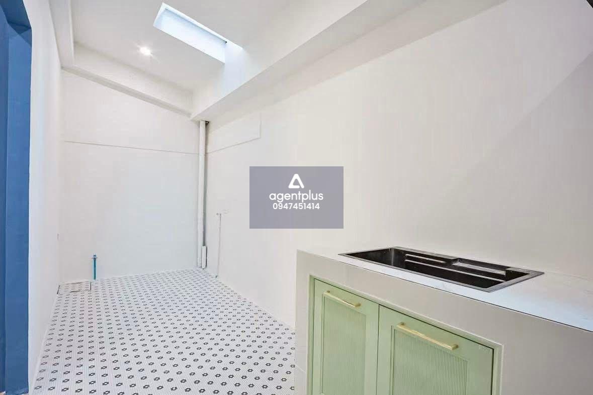 ขาย ทาวน์เฮ้าส์ 2 ชั้น รีโนเวทใหม่ ฝั่งทะเลพัทยา