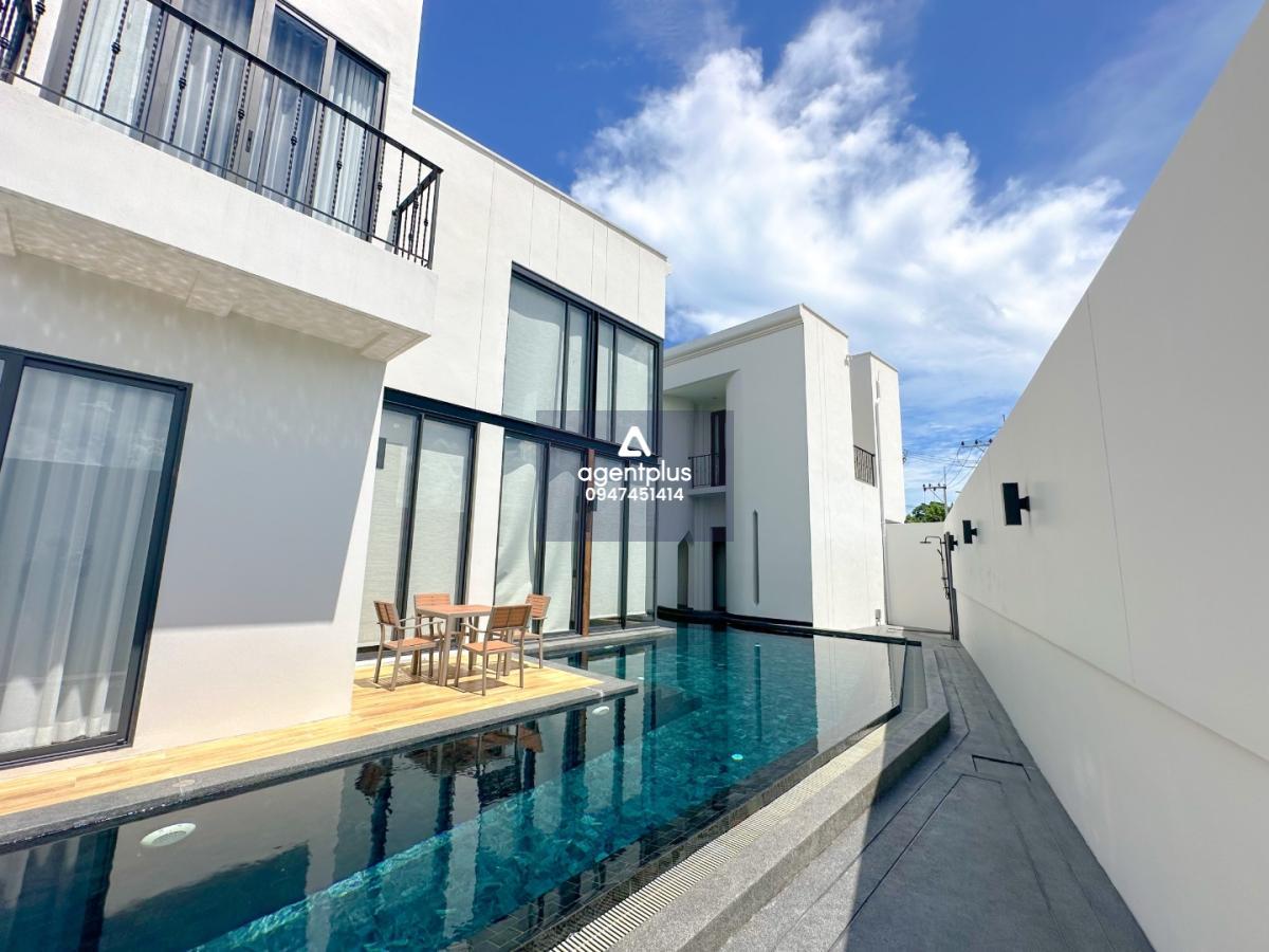 ขายด่วน INARA VILLA พูลวิลล่าหรู เมืองพัทยา ใกล้ชายหาด ตกแต่งครบ พร้อมเข้าอยู่ ห่างจากหาดจอมเทียน พัทยา เพียง 2 กม.